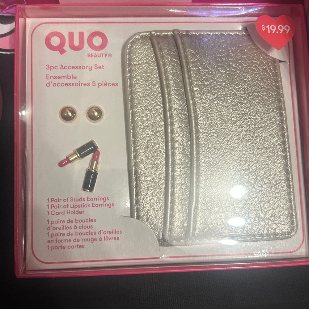 Barbie Quo Pink Gift Bath lot bundle Magnet Puff wallet card earring valentines - Picture 4 of 8